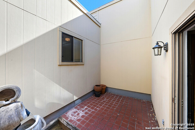 8419 Timber Ml Property Photo 23