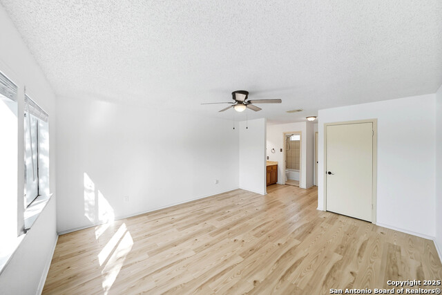 8419 Timber Ml Property Photo 29