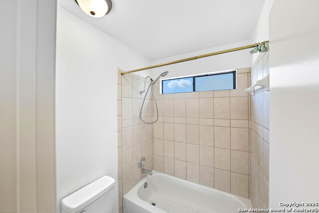 8419 Timber Ml Property Photo 32