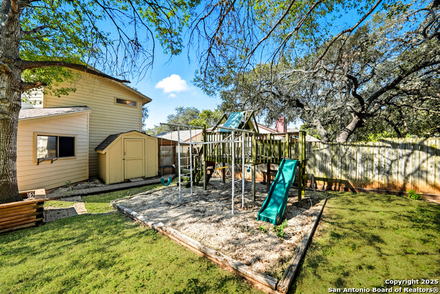 8419 Timber Ml Property Photo 39