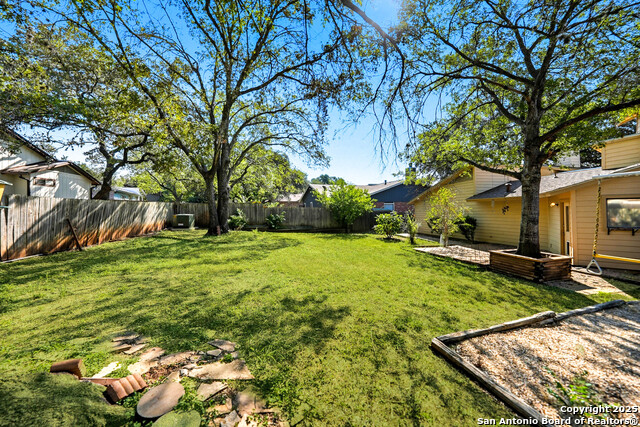 8419 Timber Ml Property Photo 40