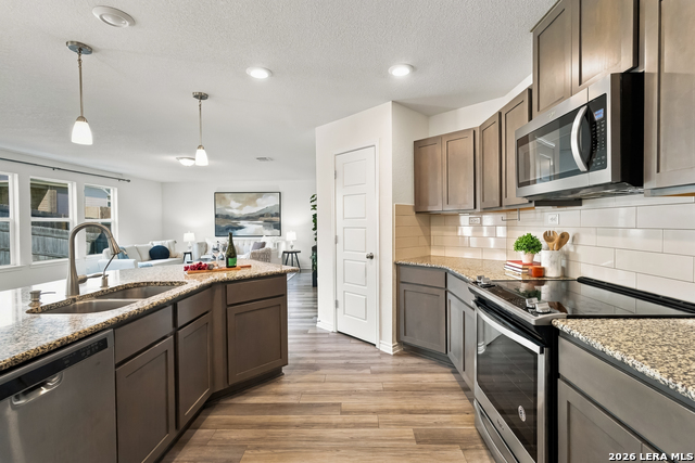 11211 Aristides Property Photo 15
