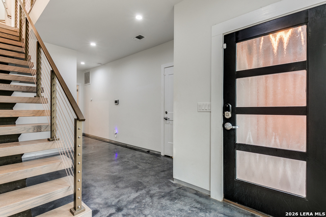 902 Montana Property Photo 3
