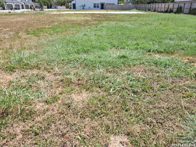 317 W Langley Blvd Property Photo 4