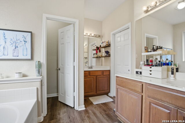 6081 Covers Cv Property Photo 28