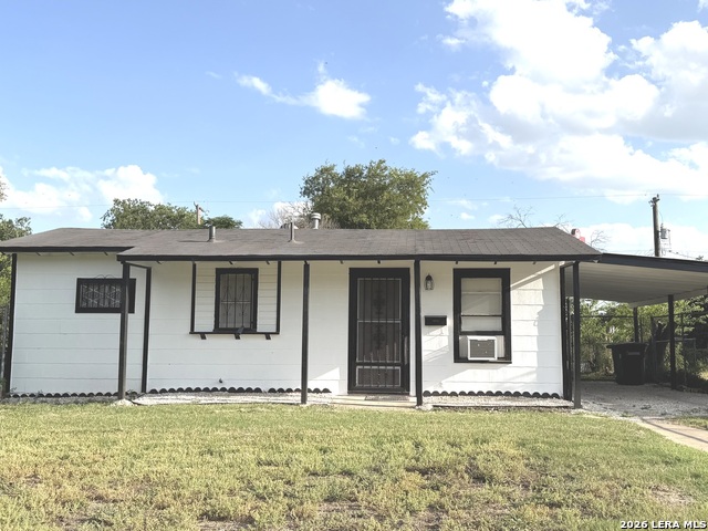 122 Waugh Property Photo 1