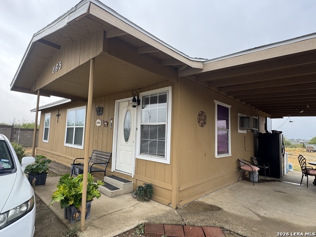 865 Ranchitos Road Property Photo 1