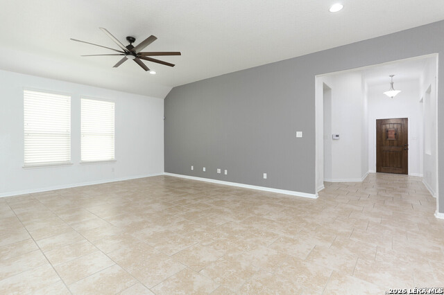 22527 Carriage Bush Property Photo 4