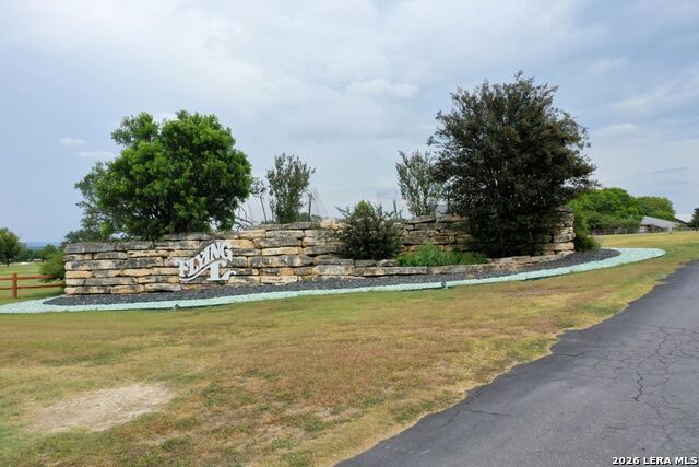 000 Tawny Oak Lot 24 Property Photo 3