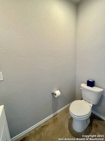 6922 Crestway Rd Property Photo 12