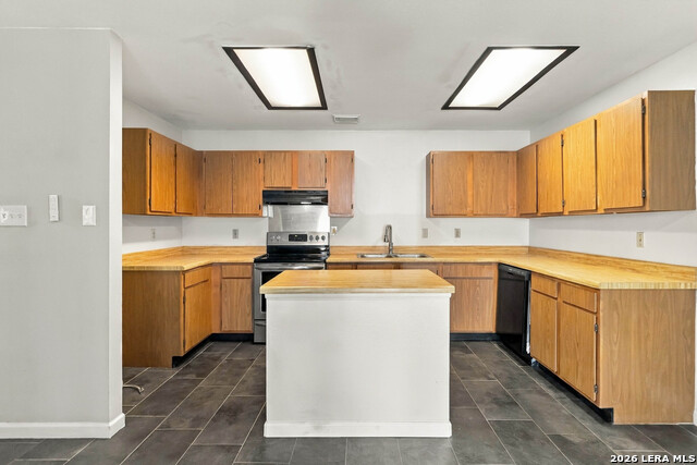 7631 Aspen Park Dr Property Photo 18