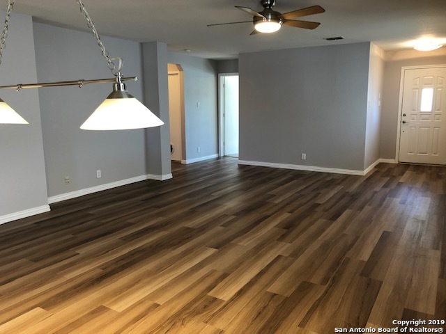10747 Rivera Cove Property Photo 4
