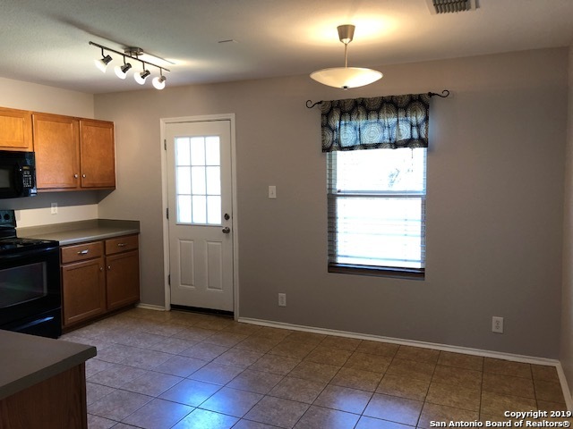 10747 Rivera Cove Property Photo 15
