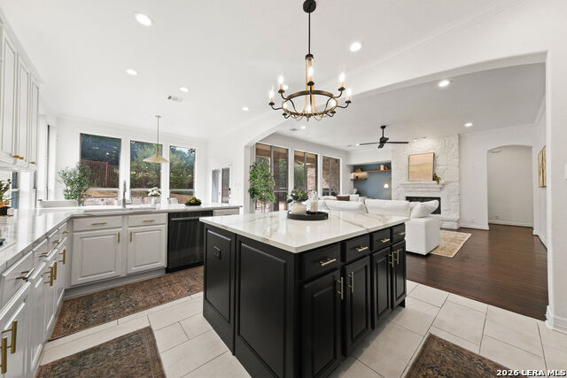 21703 Givenchy Property Photo 9