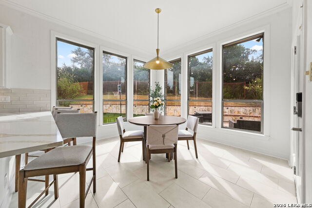 21703 Givenchy Property Photo 10