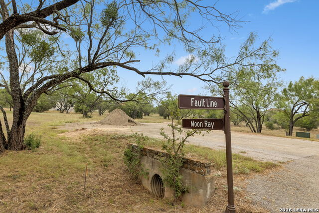 W19028 Moon Ray Property Photo 10