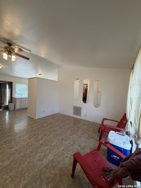 6202 Trail Valley Dr Property Photo 3