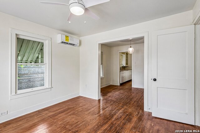 1711 Center Property Photo 10