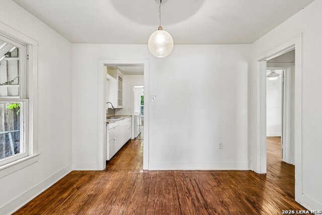 1711 Center Property Photo 13