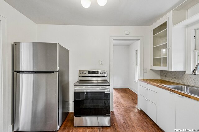 1711 Center Property Photo 16