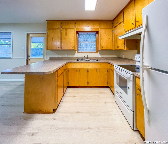 1407 Wren Ln Property Photo 5