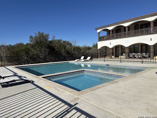 1747 Mountain Valley Dr Property Photo 3