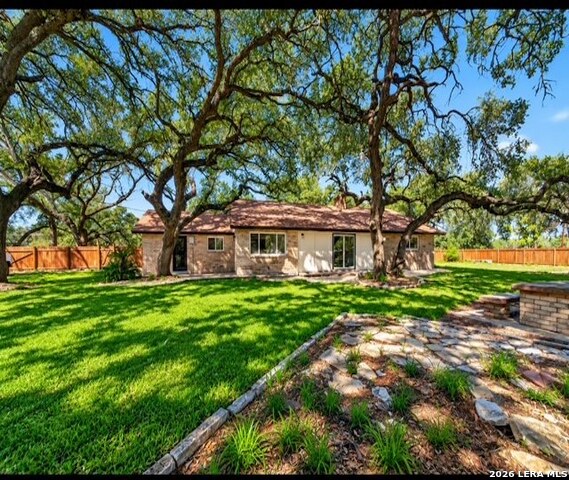 26 Sunrise Dr Property Photo 3