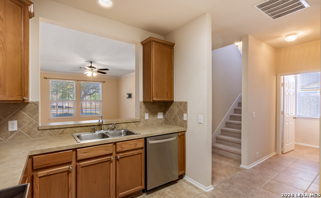 2502 Grayson Way Property Photo 11