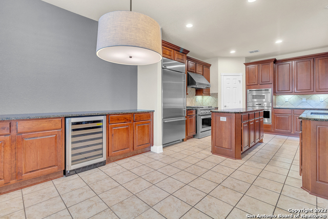 7210 Hovingham Property Photo 10