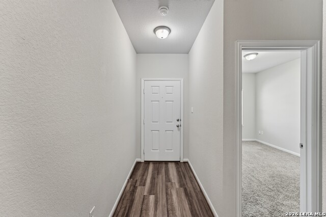 4823 Cambridge Park Property Photo 2