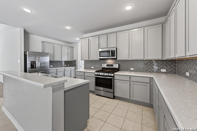4823 Cambridge Park Property Photo 11