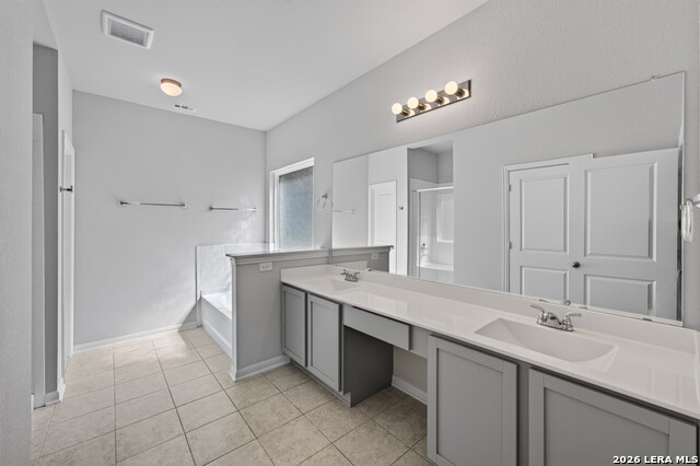 4823 Cambridge Park Property Photo 20