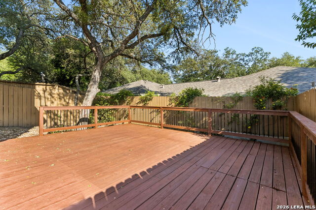 225 E Mulberry Property Photo 10
