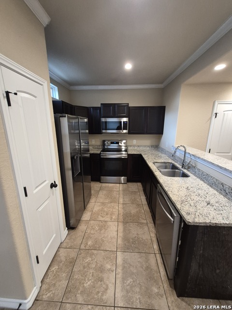 13915 Annas Way Property Photo 11