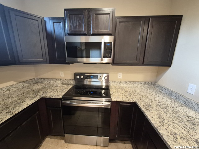 13915 Annas Way Property Photo 13