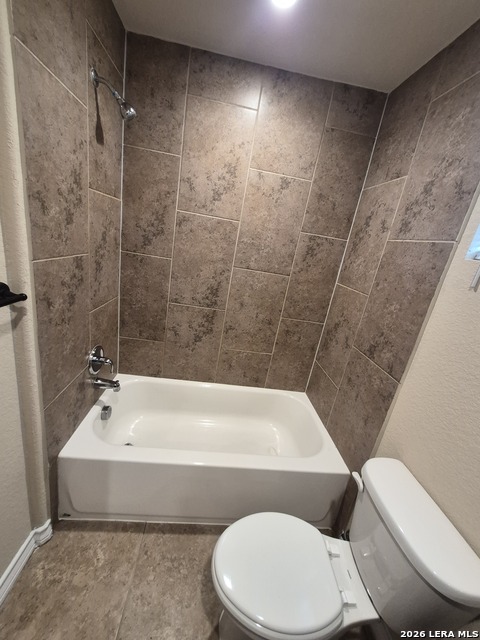 13915 Annas Way Property Photo 32