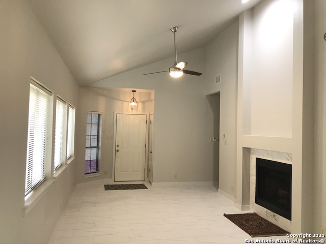 9415 Caen Property Photo 5