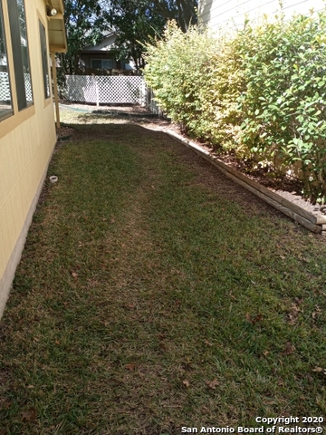 9415 Caen Property Photo 22