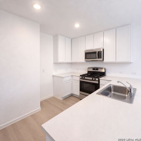 526 Layne Overlook Property Photo 6