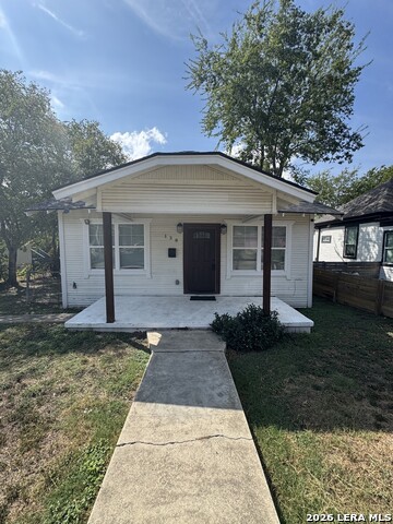 138 Paul St Property Photo 1