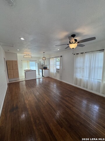 138 Paul St Property Photo 15