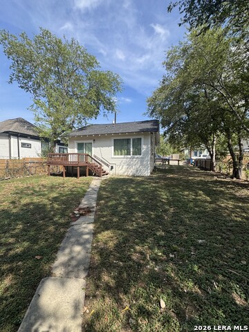 138 Paul St Property Photo 17