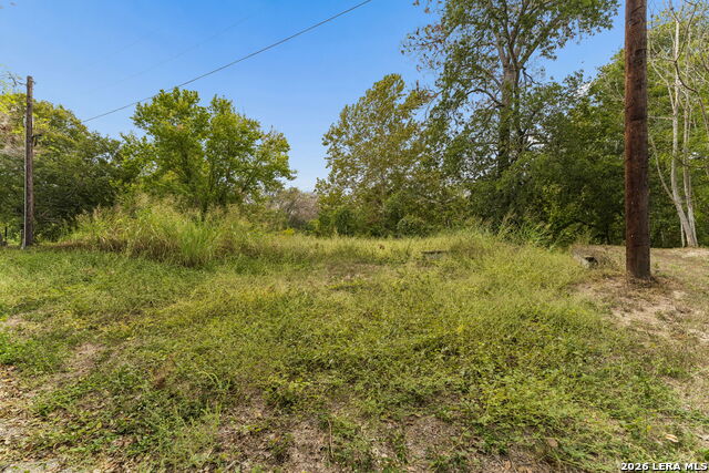 8 River Oak Dr Property Photo 4