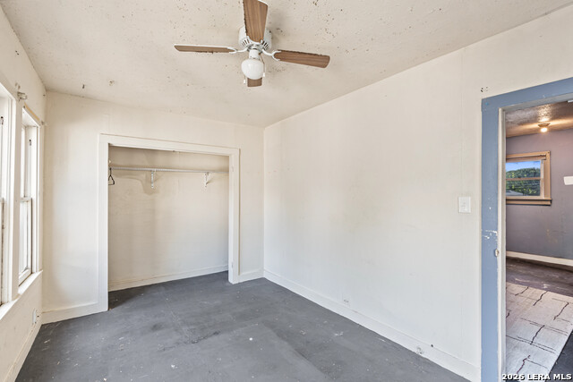 433 W Rosewood Ave Property Photo 21