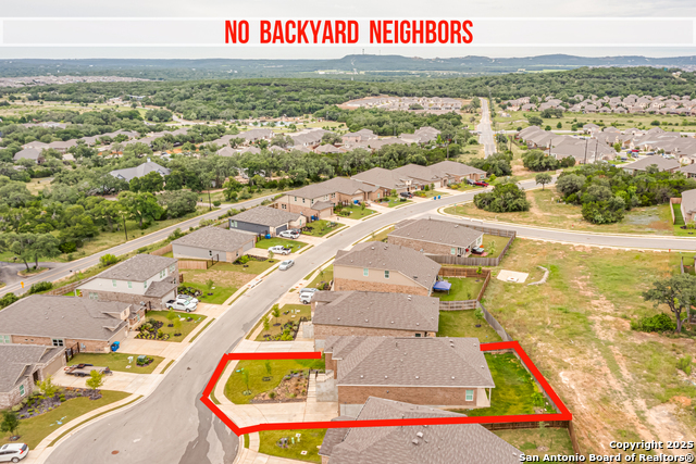 32231 Escarole Bend Property Photo 3
