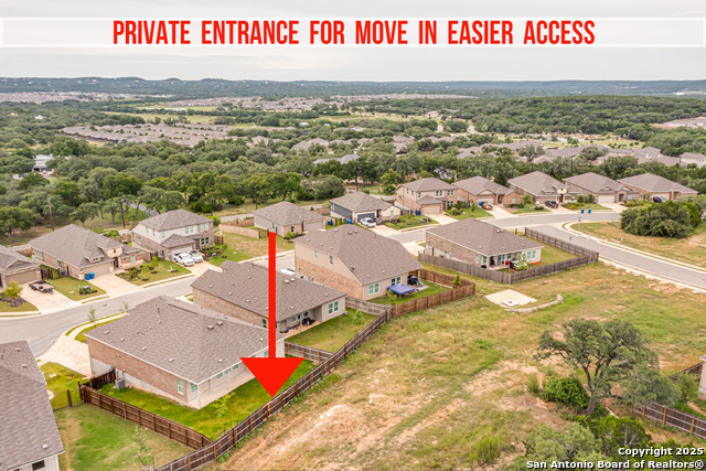 32231 Escarole Bend Property Photo 4