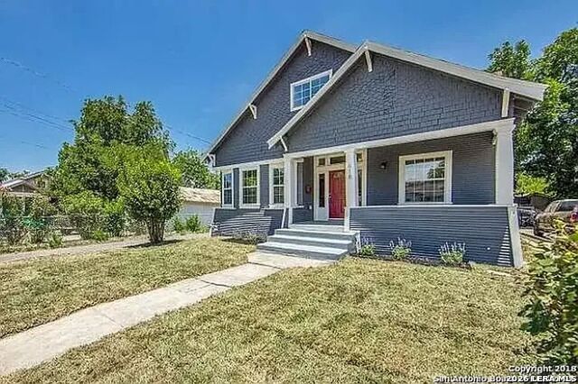 618 Saint James Property Photo 1