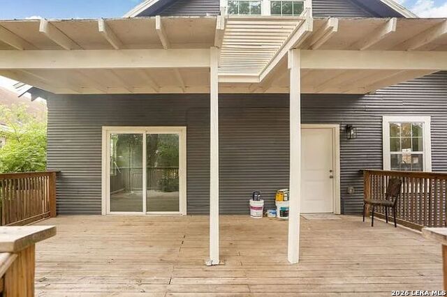 618 Saint James Property Photo 19