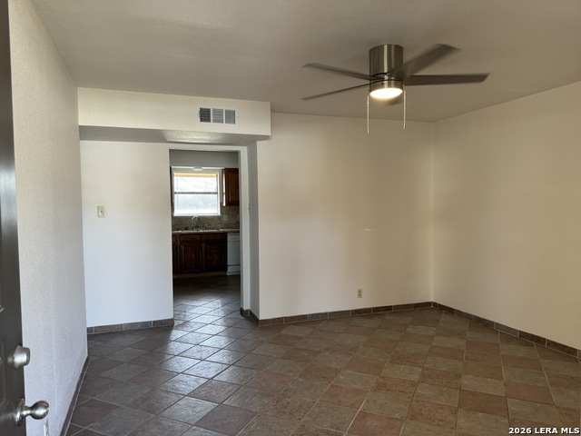 136 Plainview Dr Property Photo 4
