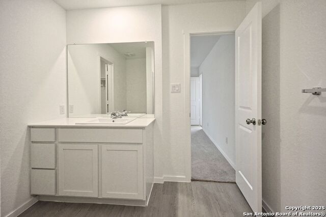 2414 Legends Crk Property Photo 19